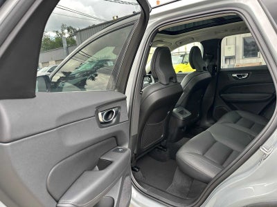 2025 Volvo XC60 Plus