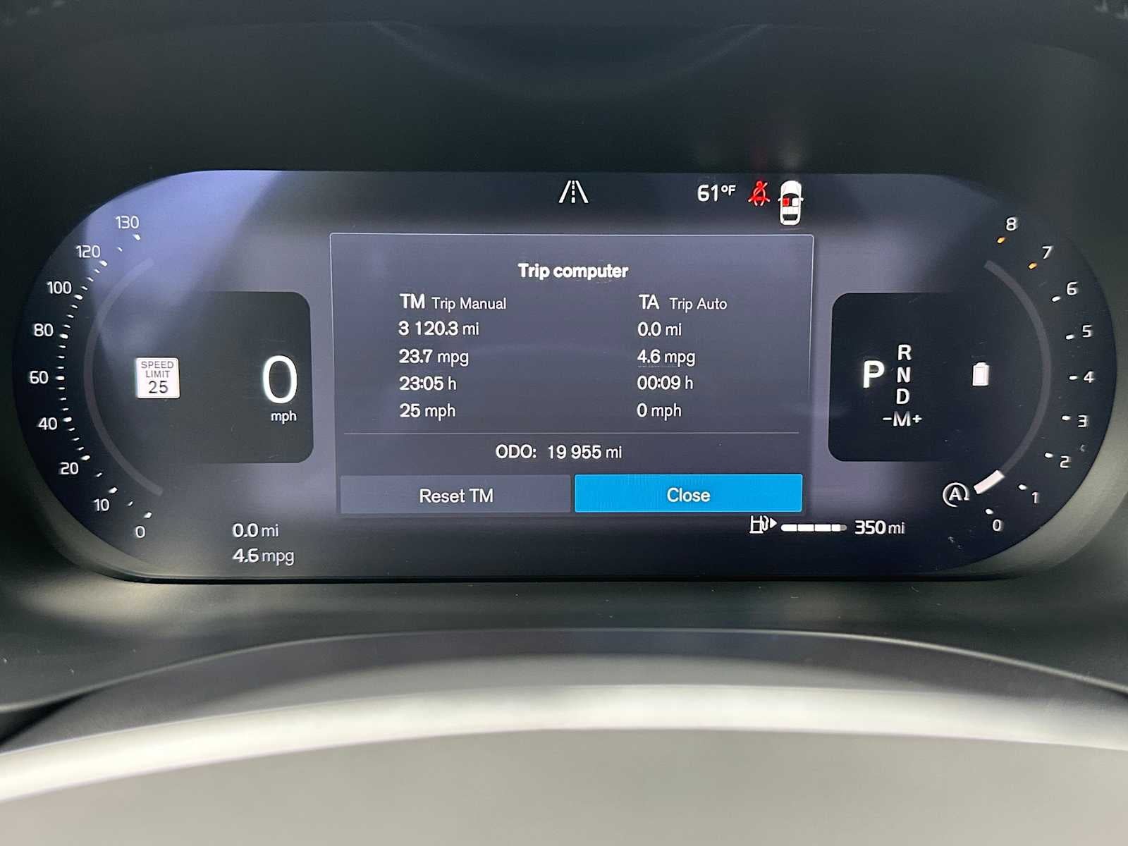 2025 Volvo XC60 Plus