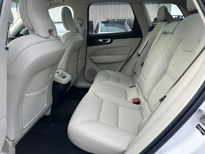 2025 Volvo XC60 Plus