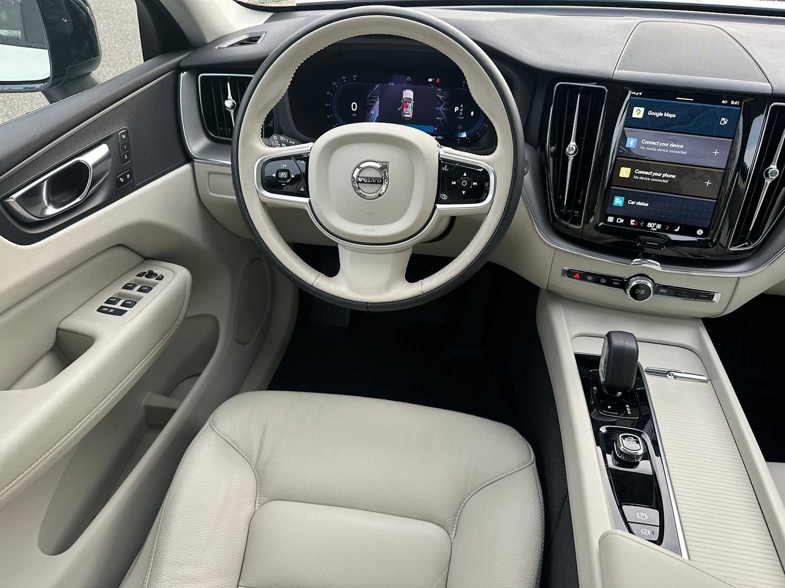 2025 Volvo XC60 Plus