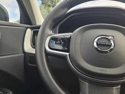 2025 Volvo XC60 Plus