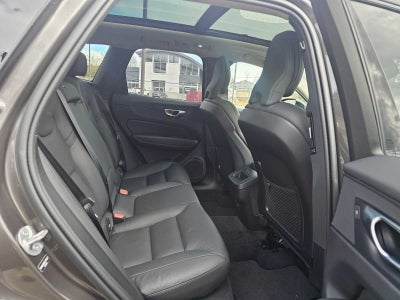 2025 Volvo XC60 Plus
