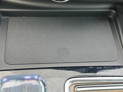 2026 Volvo XC60 Plus