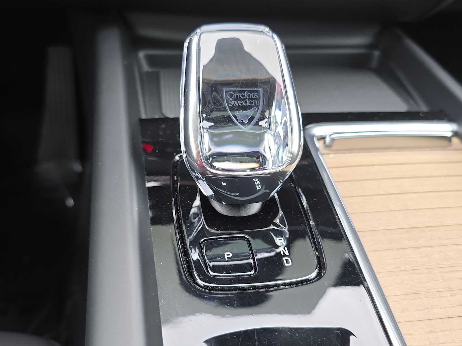 2026 Volvo XC60 Plus