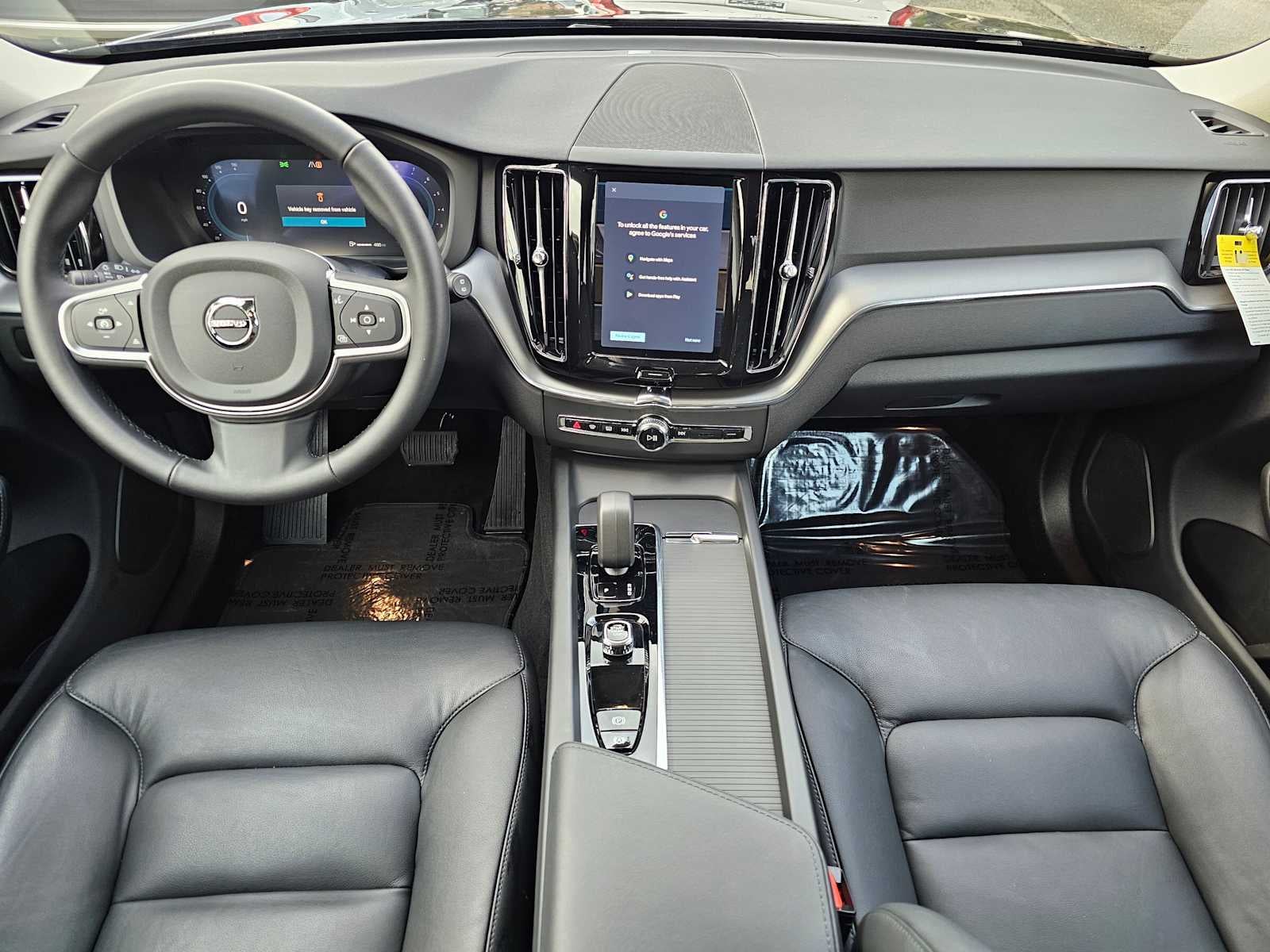 2025 Volvo XC60 Core