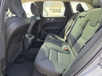 2026 Volvo XC60 Core