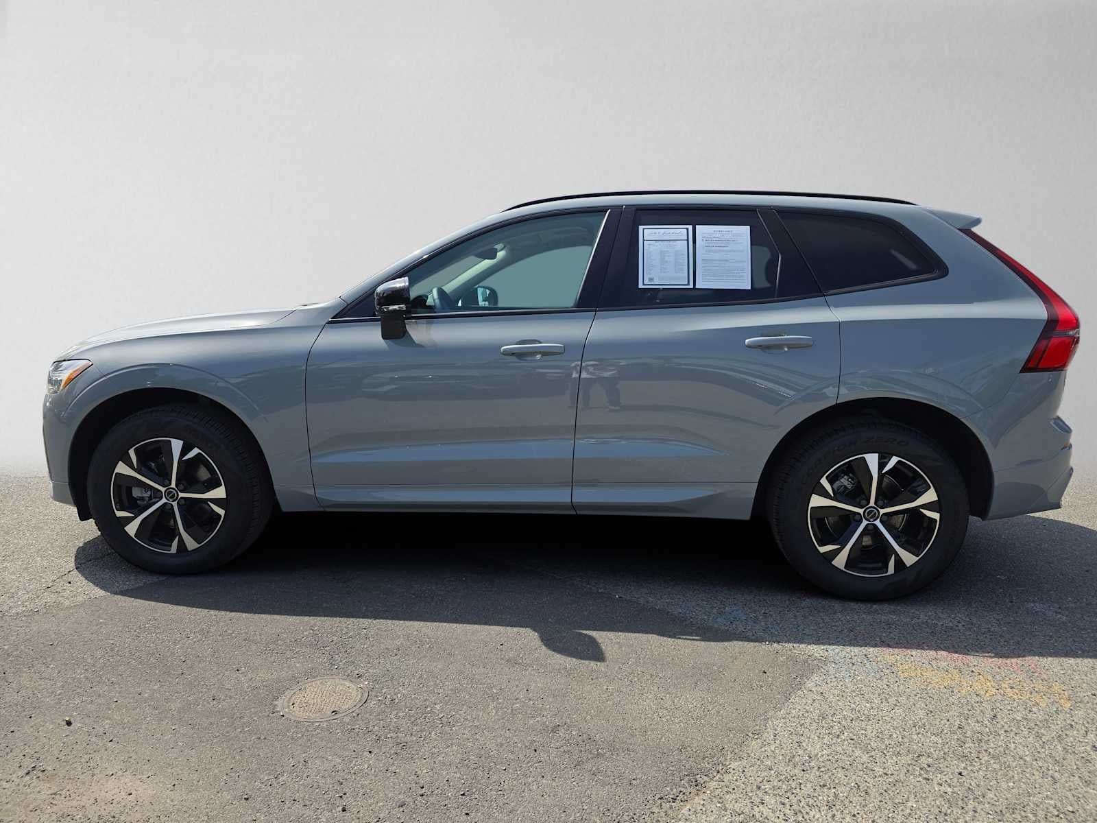 2026 Volvo XC60 Core