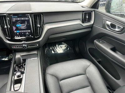 2025 Volvo XC60 Core