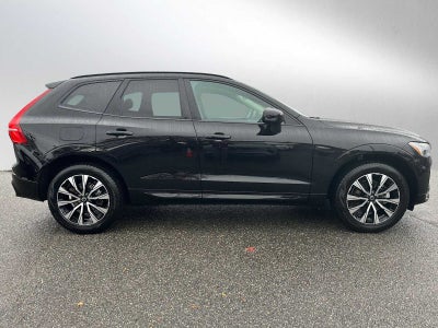2025 Volvo XC60 Core