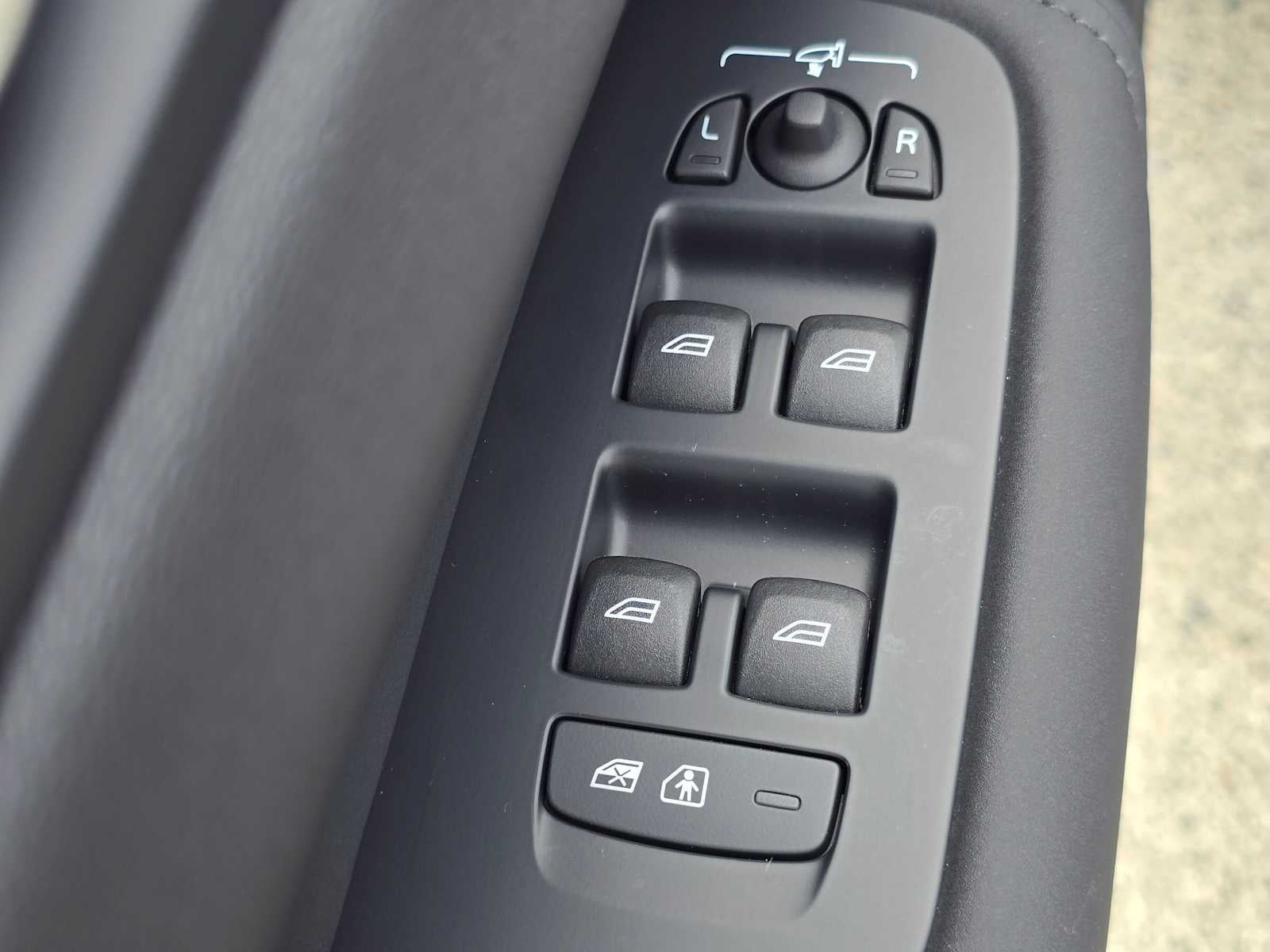 2026 Volvo XC60 Ultra