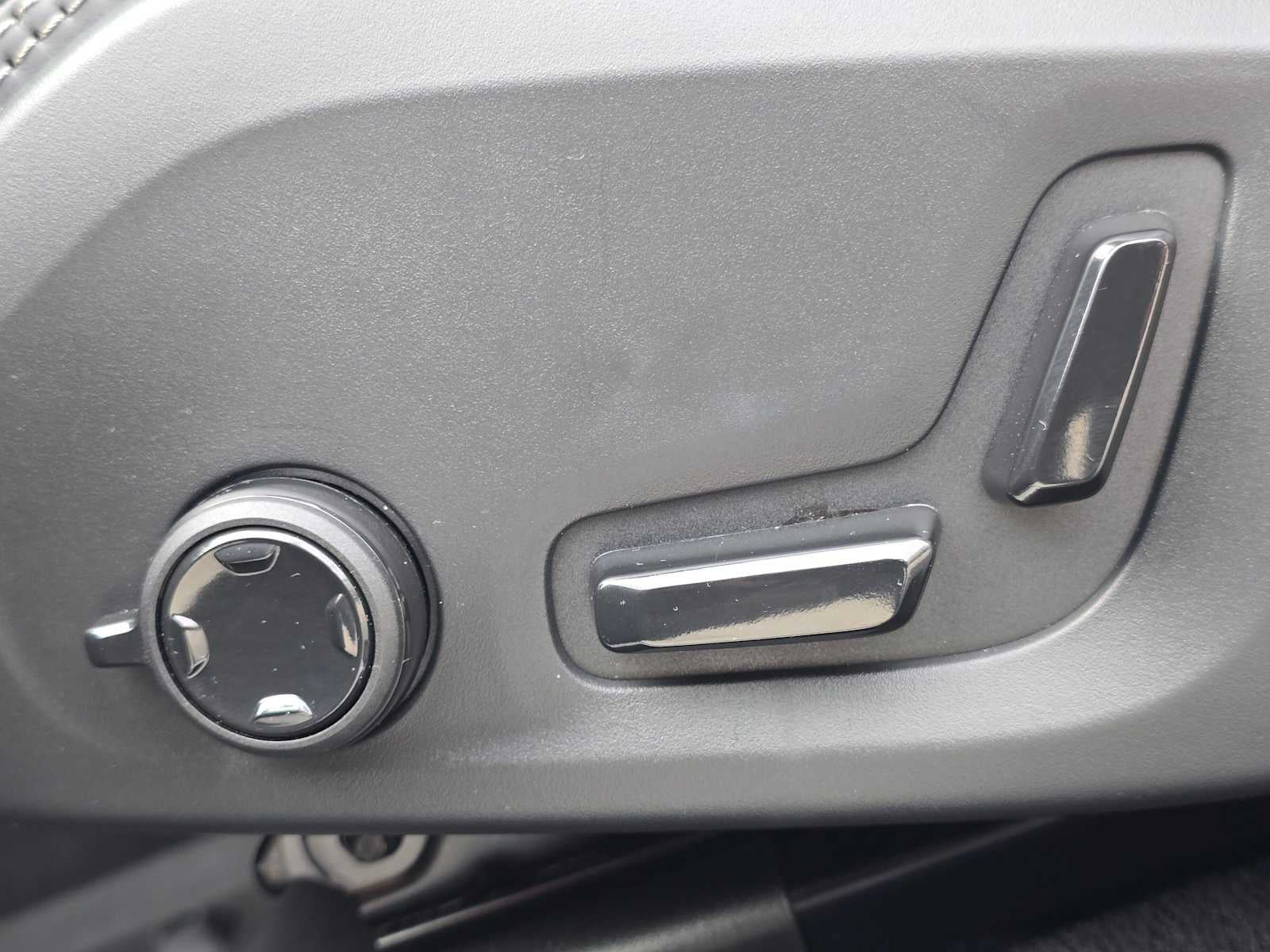 2026 Volvo XC60 Ultra