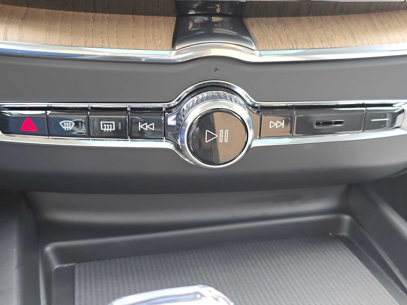 2026 Volvo XC60 Ultra