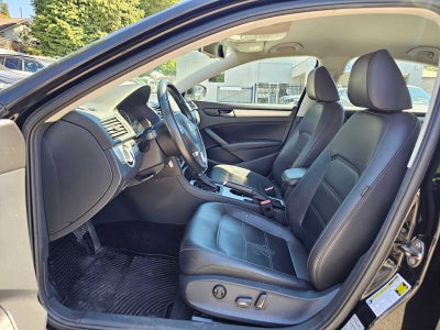 2013 Volkswagen Passat SE