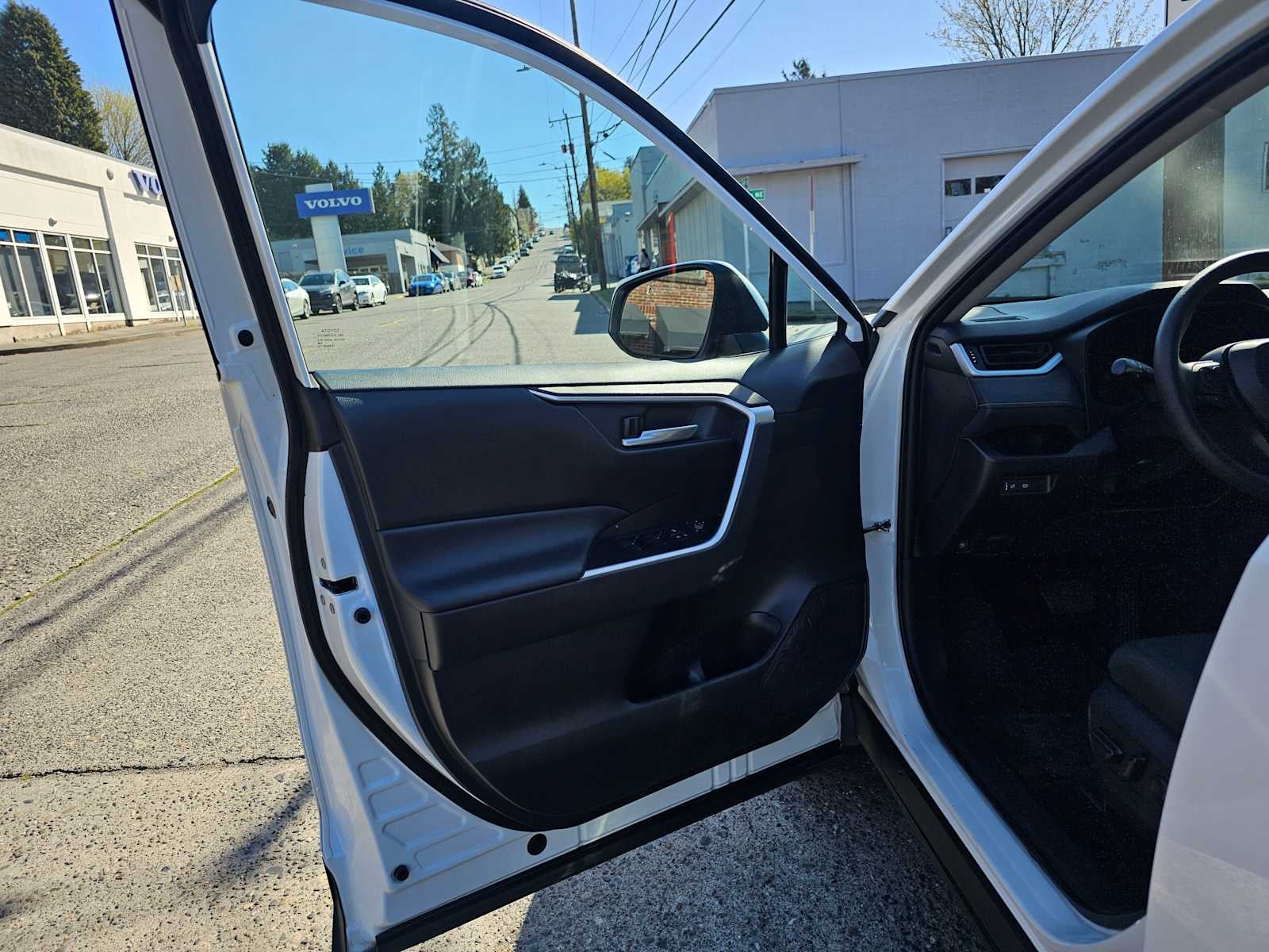 2023 Toyota RAV4 Hybrid Woodland