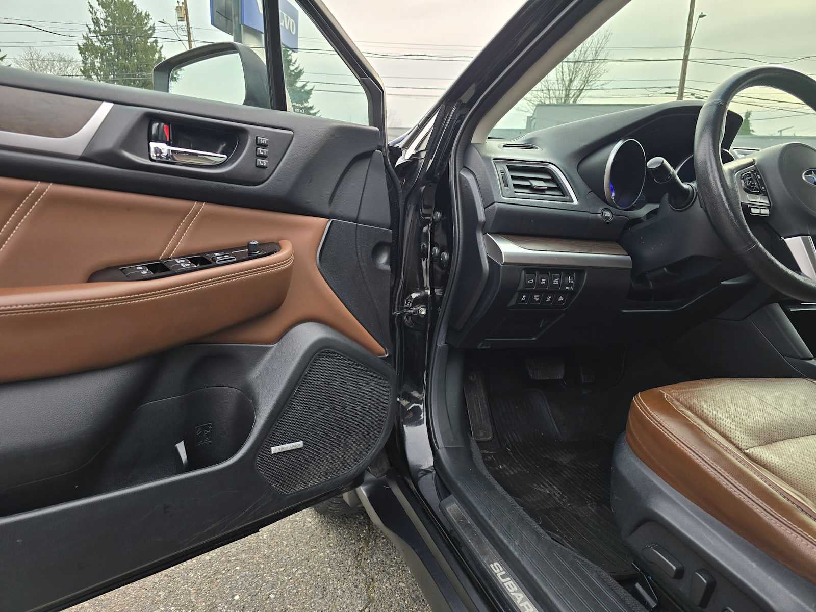 2017 Subaru Outback Touring