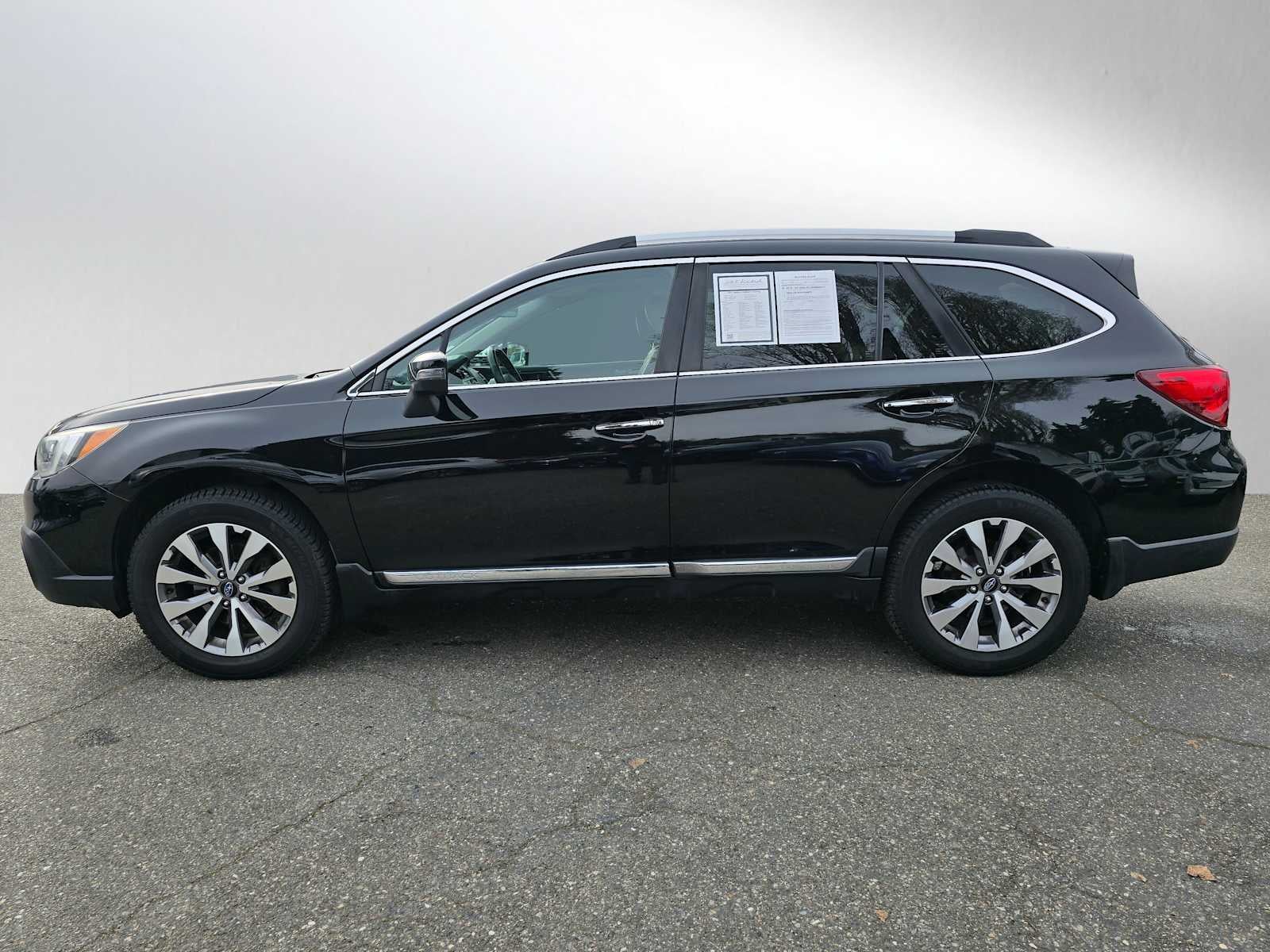 2017 Subaru Outback Touring