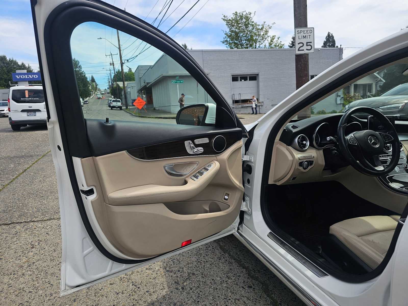 2017 Mercedes-Benz C 300 C 300