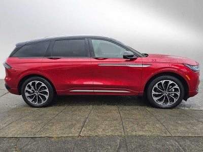 2024 Lincoln Nautilus Reserve