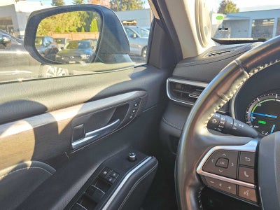 2021 Toyota Highlander Hybrid Platinum