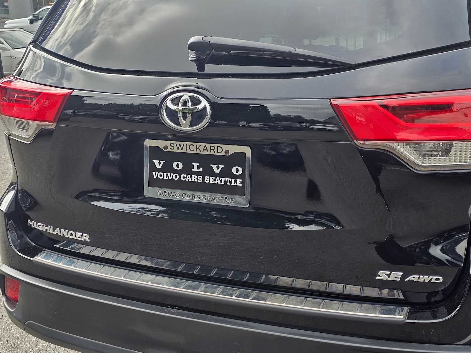 2017 Toyota Highlander SE