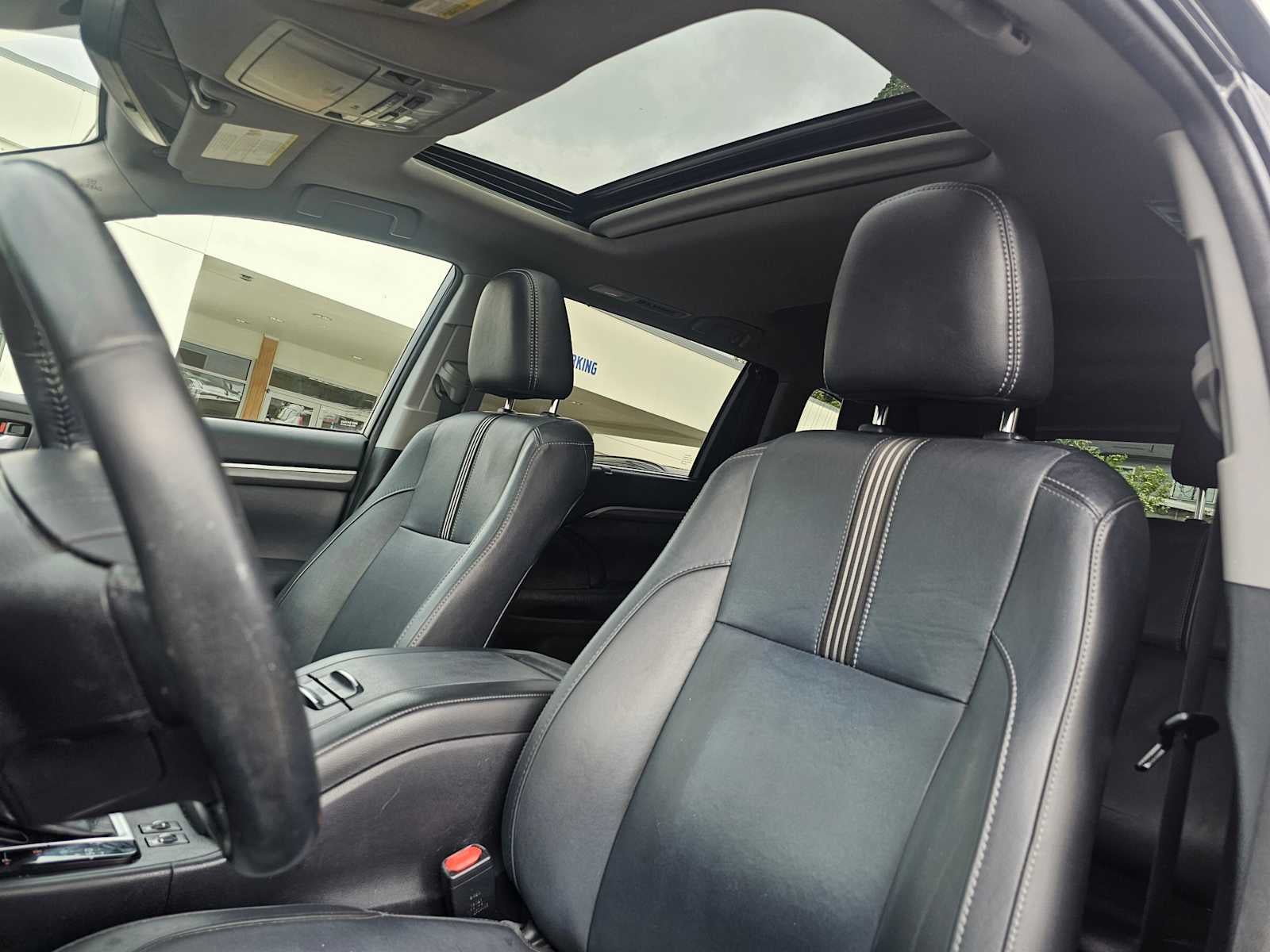 2017 Toyota Highlander SE