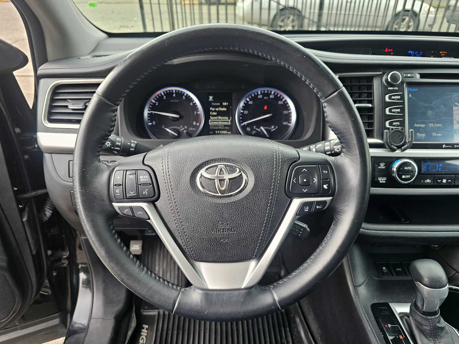 2017 Toyota Highlander SE