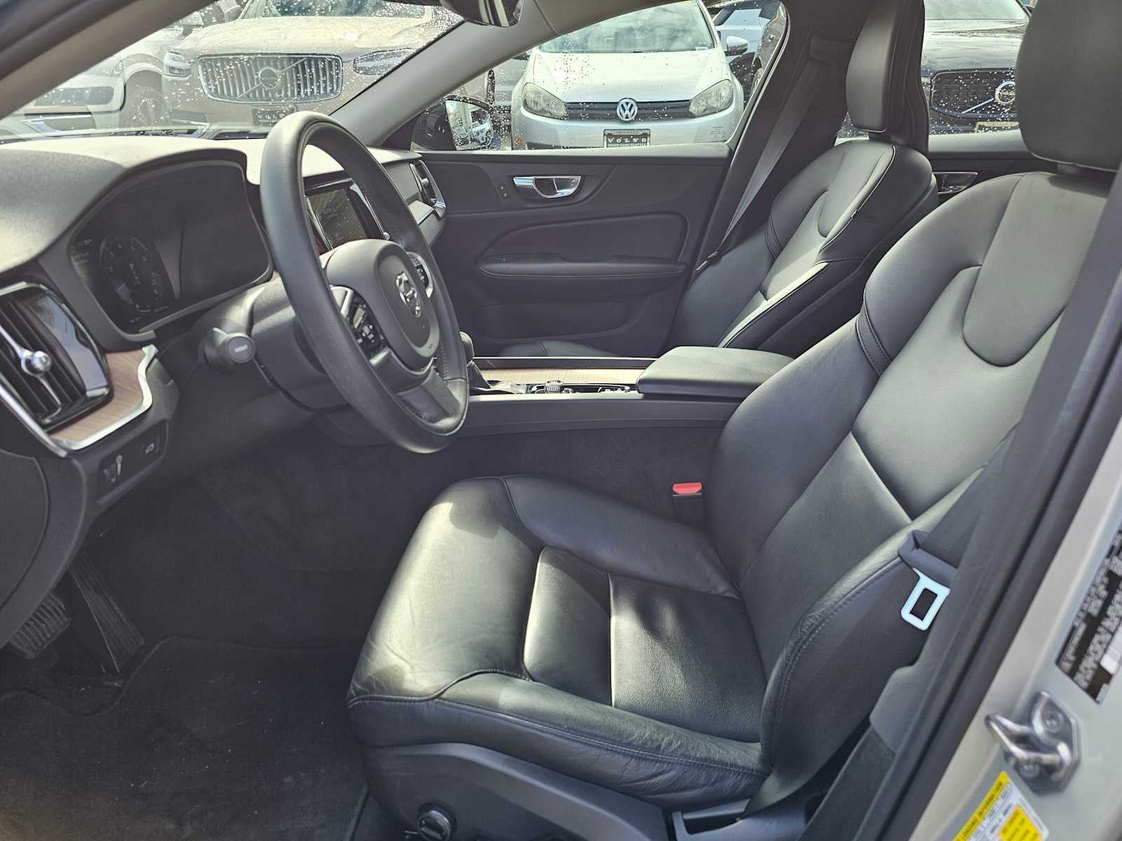 2021 Volvo S60 Momentum