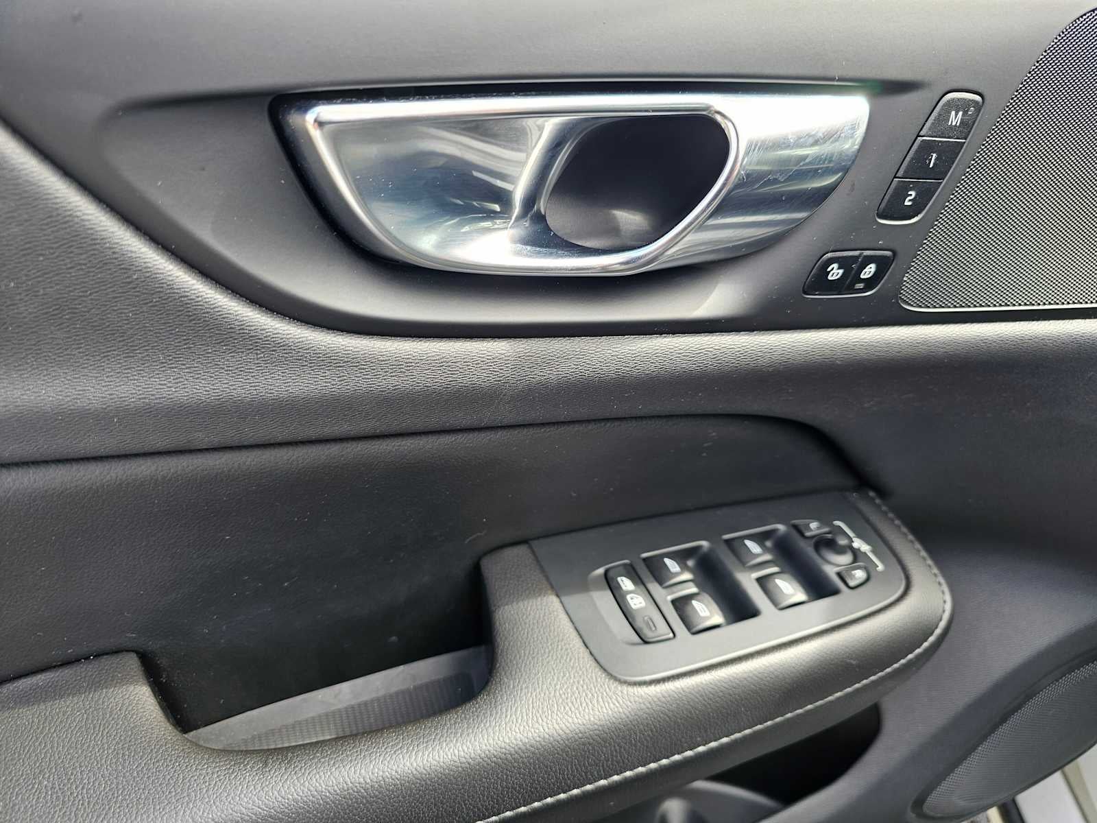 2021 Volvo S60 Momentum