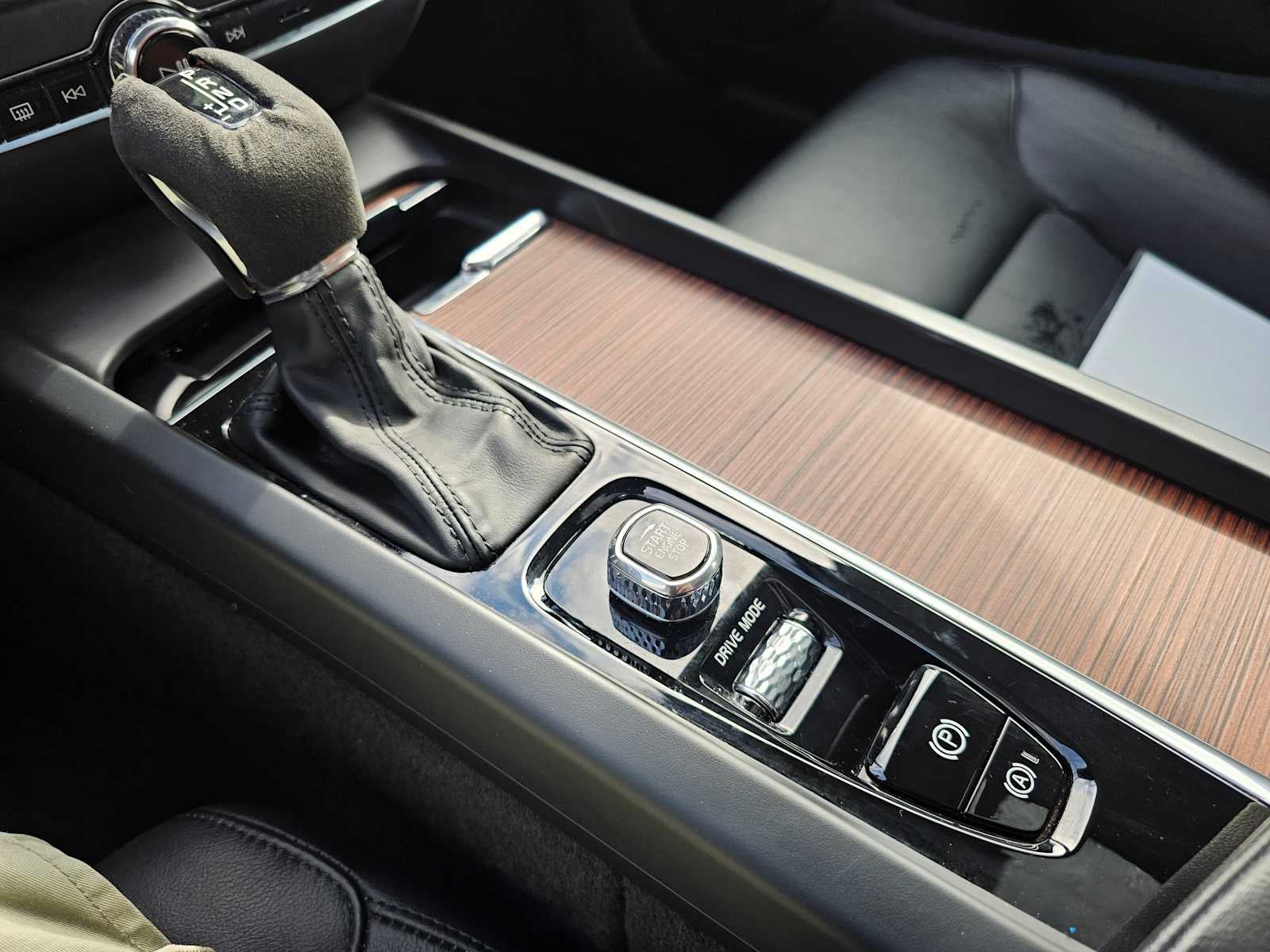 2021 Volvo S60 Momentum