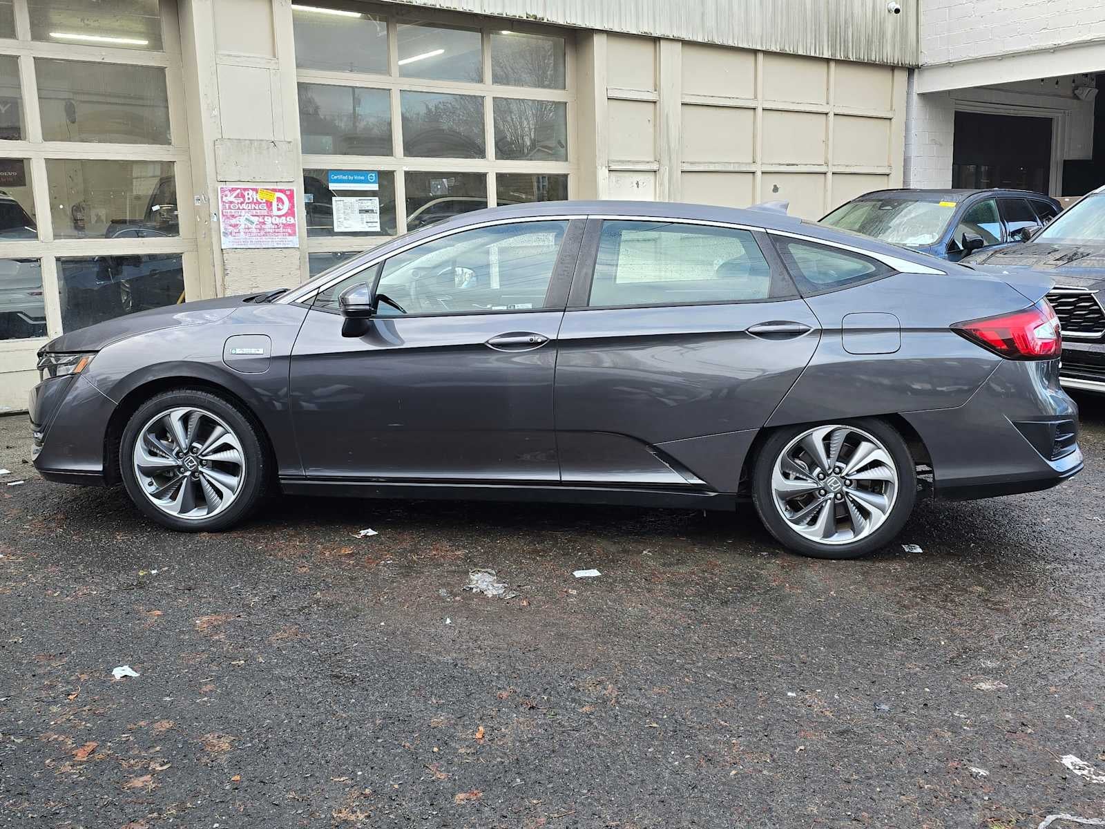 2018 Honda Clarity Plug-In Hybrid Sedan