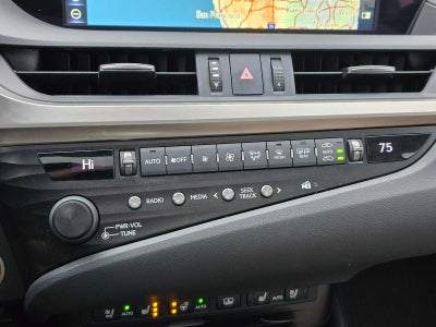 2019 Lexus ES Luxury