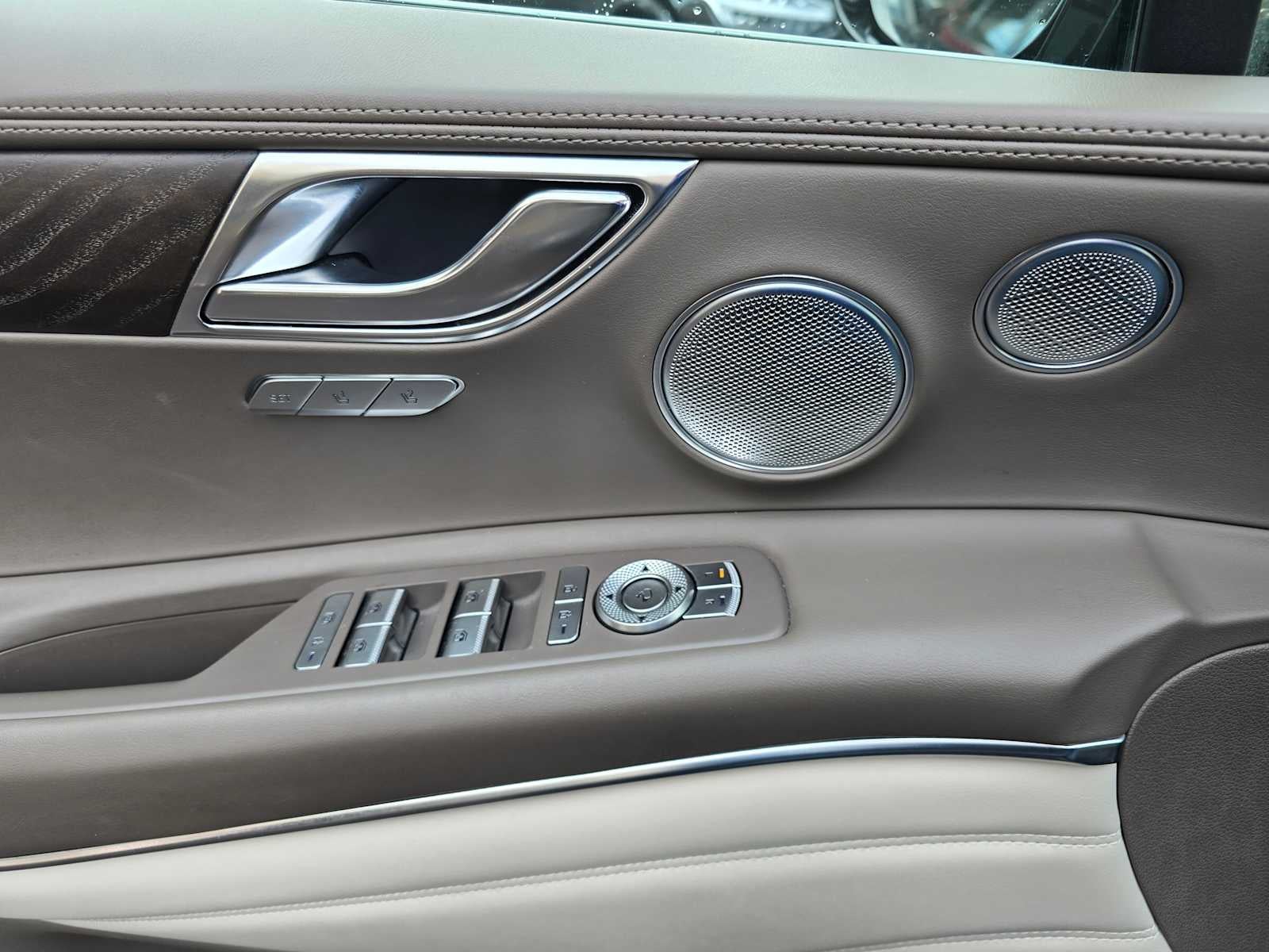 2021 Genesis GV80 Advanced +