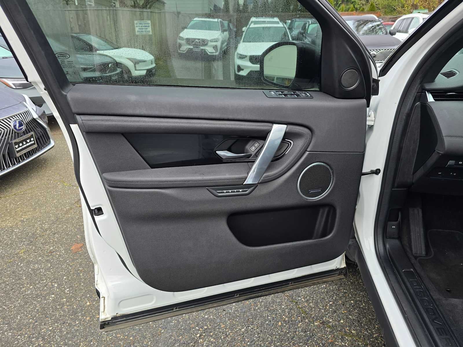 2020 Land Rover Discovery Sport SE