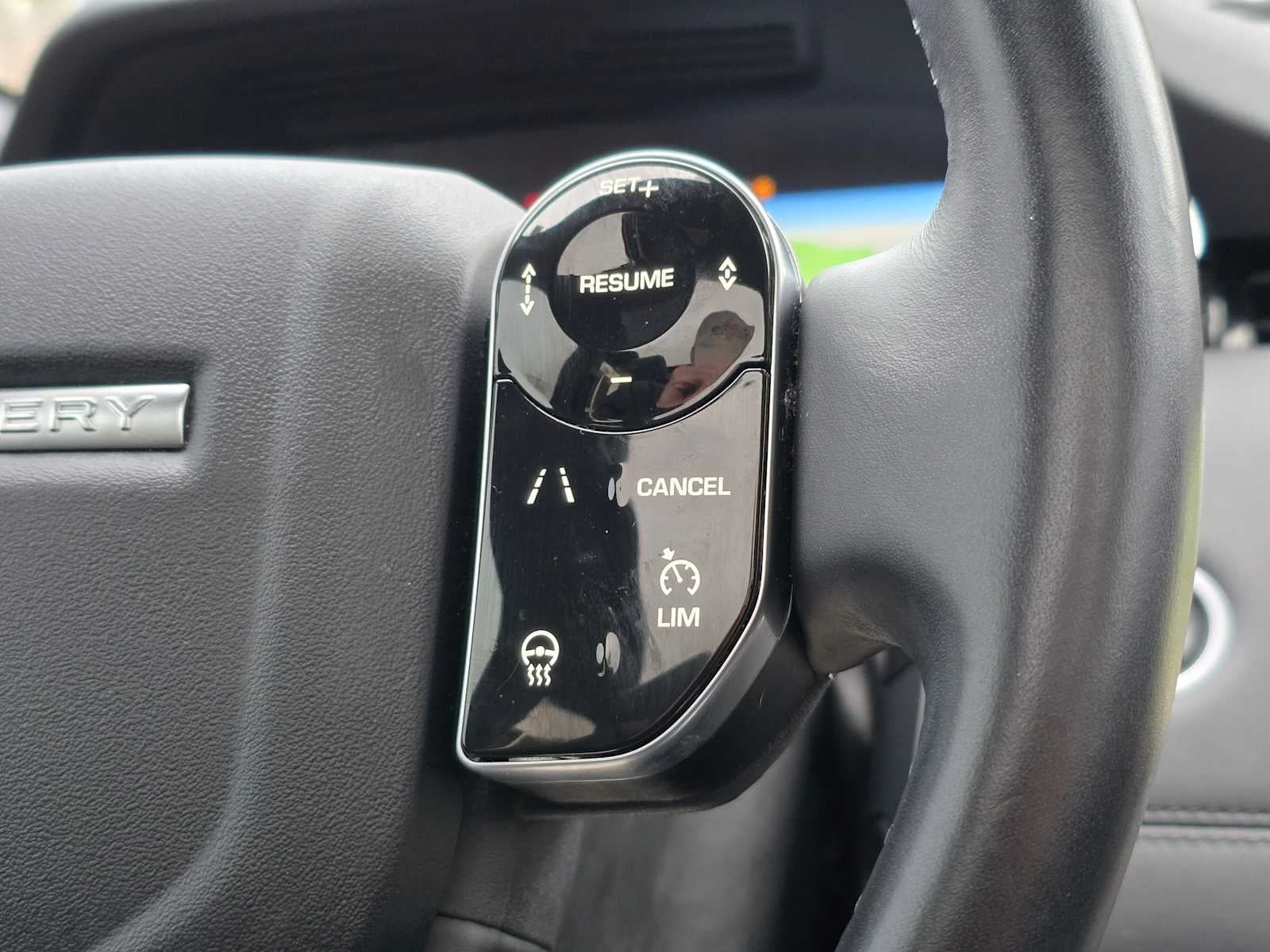 2020 Land Rover Discovery Sport SE