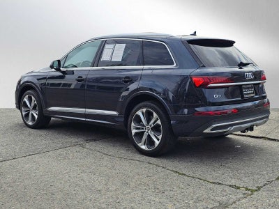 2023 Audi Q7 Premium Plus