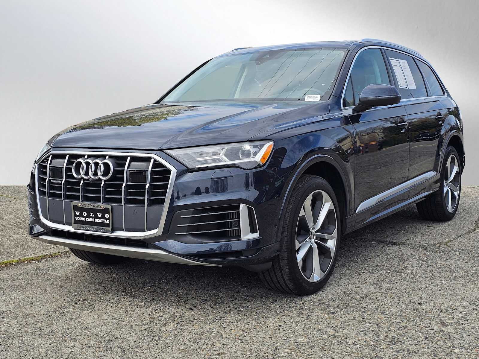 2023 Audi Q7 Premium Plus