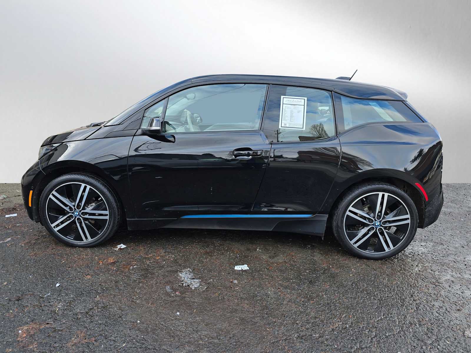 2016 BMW i3 4dr HB w/Range Extender