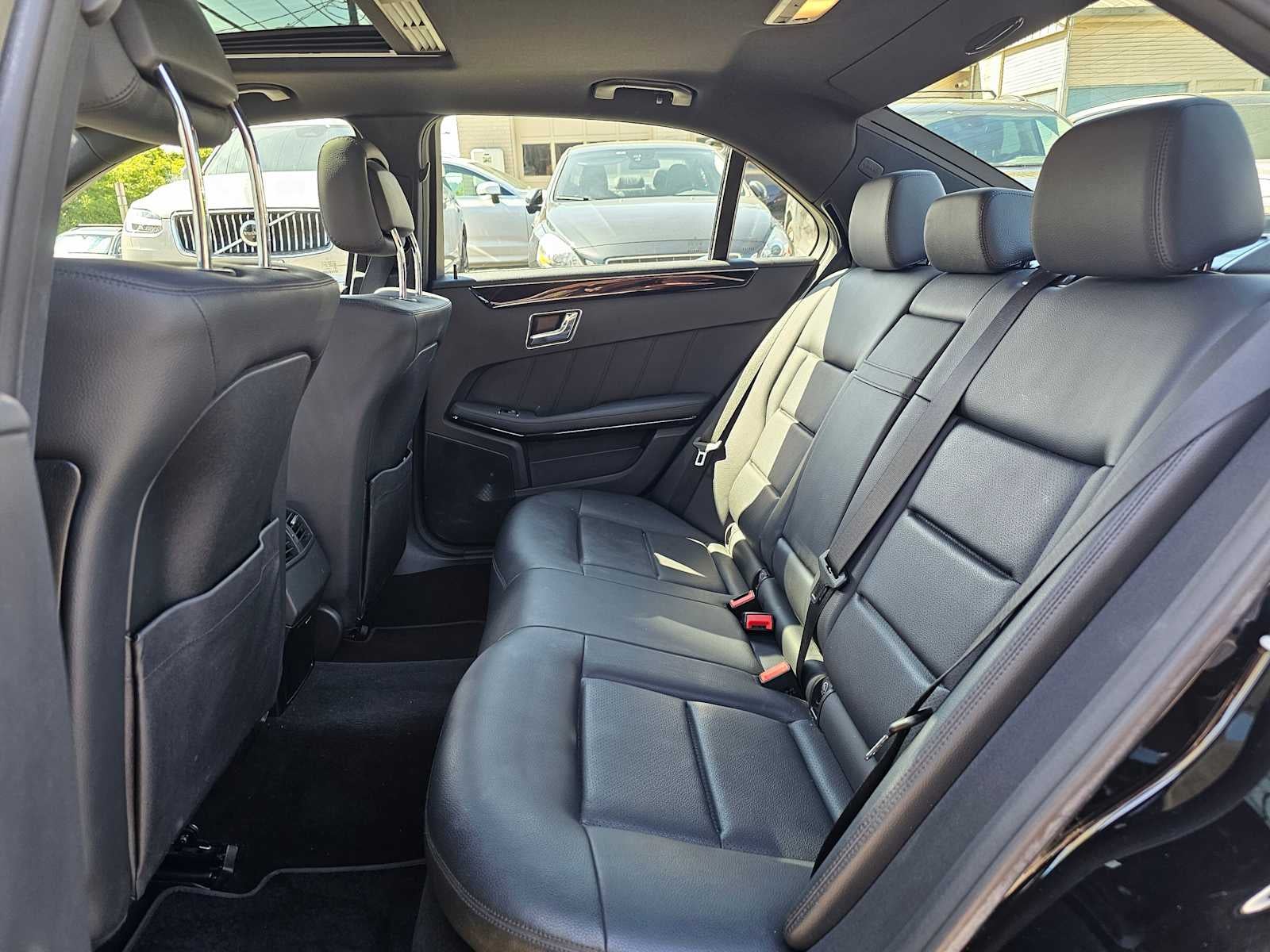 2010 Mercedes-Benz E 350 E 350 Luxury