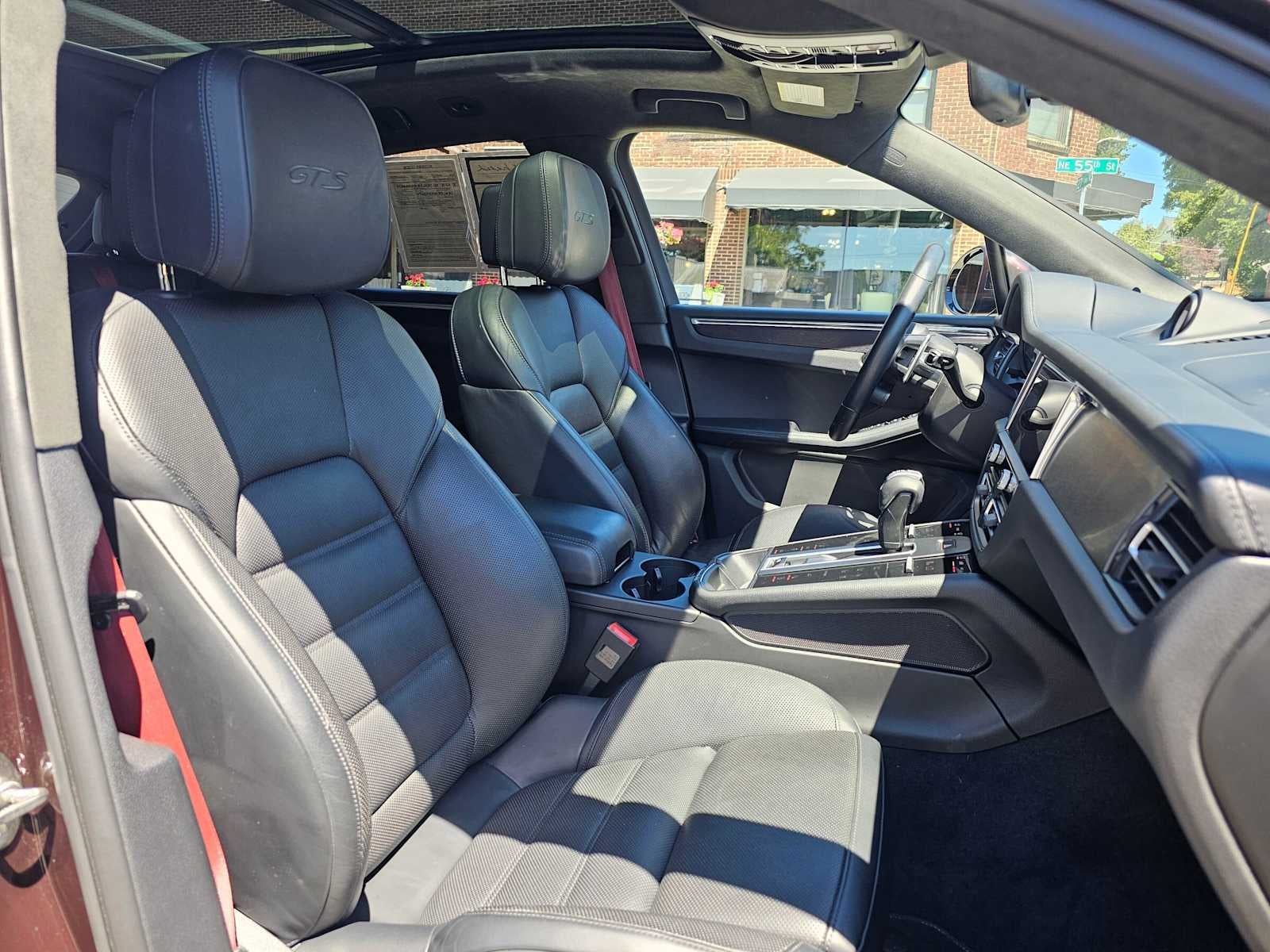 2023 Porsche Macan GTS