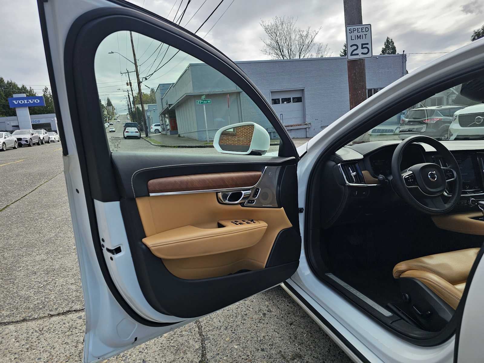 2017 Volvo S90 Inscription