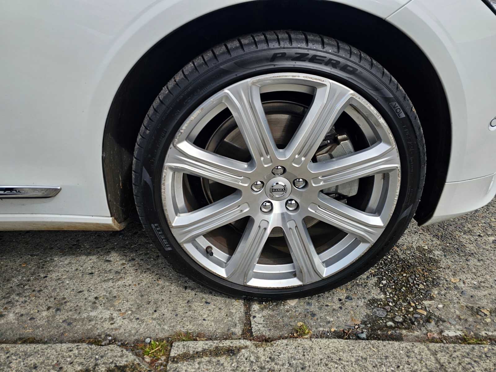 2017 Volvo S90 Inscription