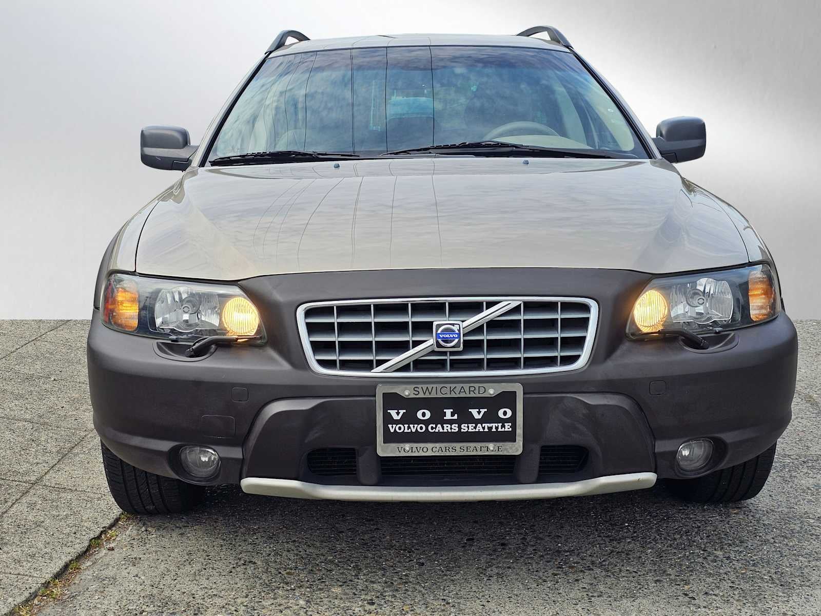 2004 Volvo V70 XC70
