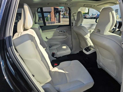 2024 Volvo XC90 Plus Bright Theme