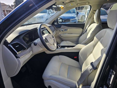 2024 Volvo XC90 Plus Bright Theme