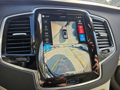2024 Volvo XC90 Plus Bright Theme