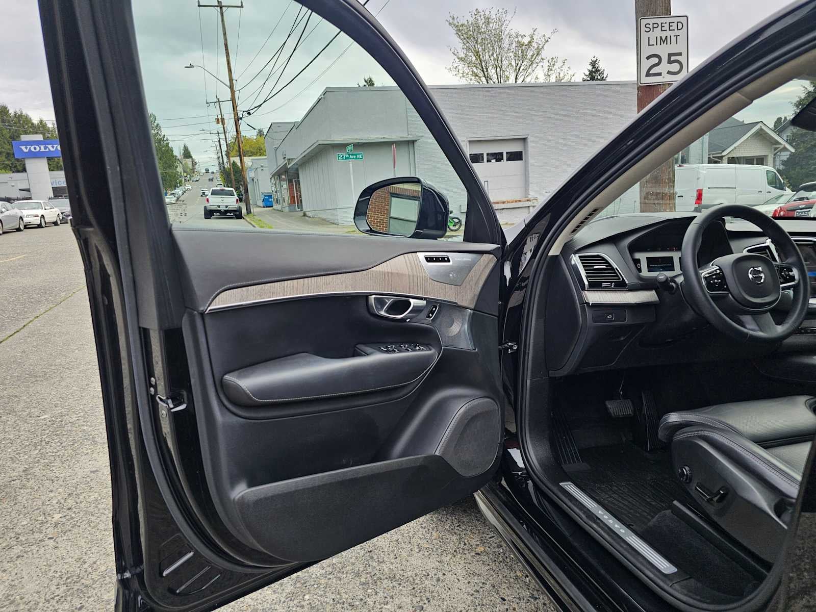 2023 Volvo XC90 Ultimate