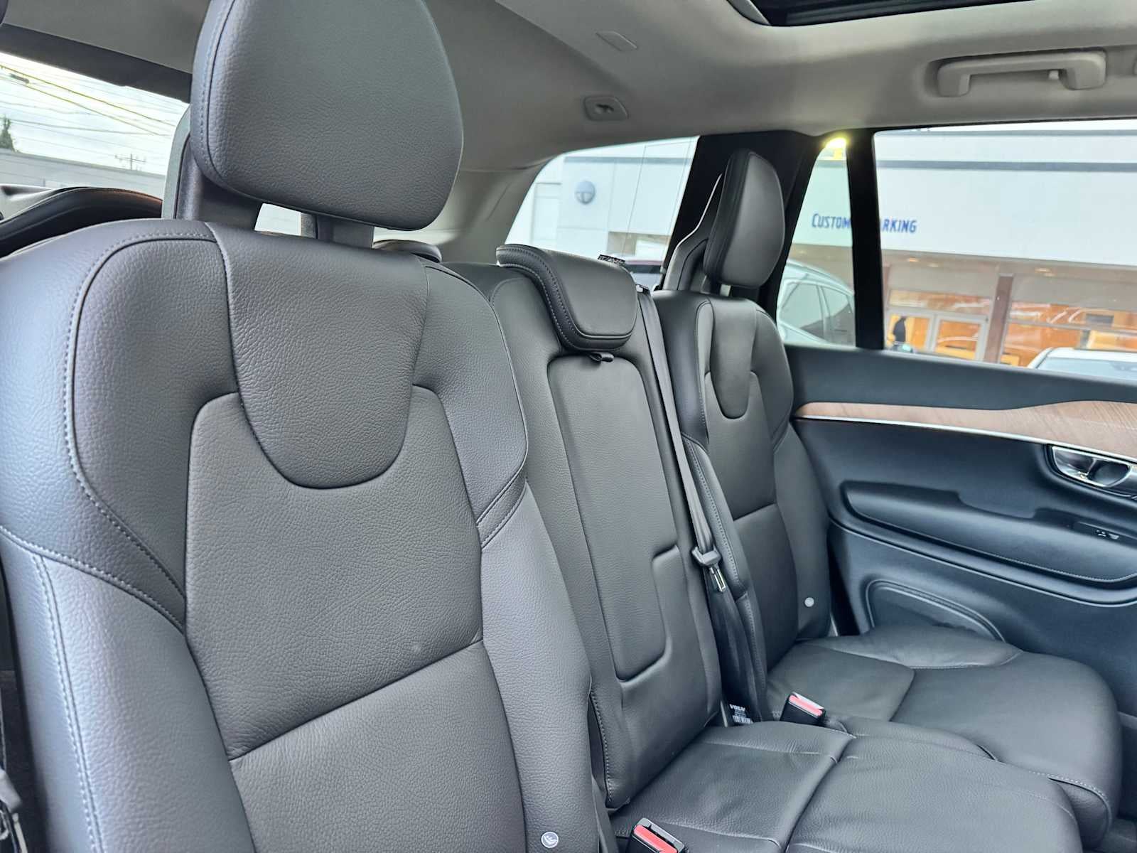 2025 Volvo XC90 Plus