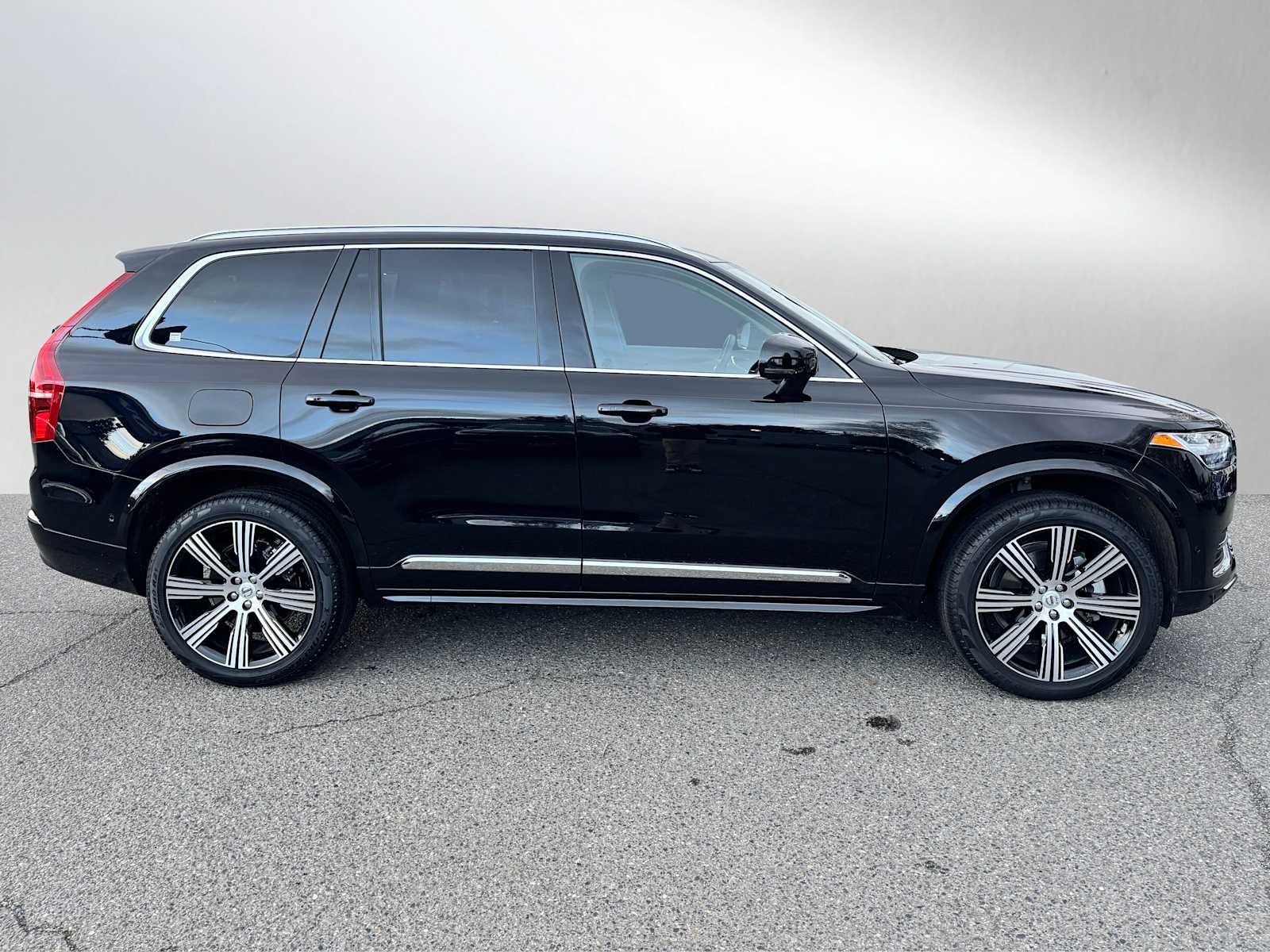 2025 Volvo XC90 Plus