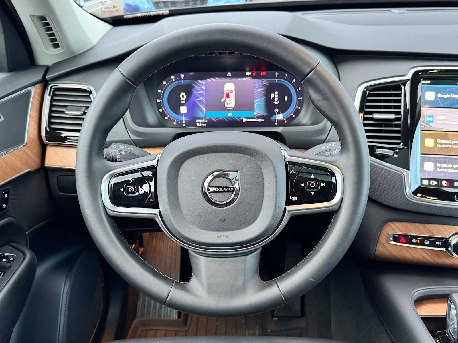 2025 Volvo XC90 Plus