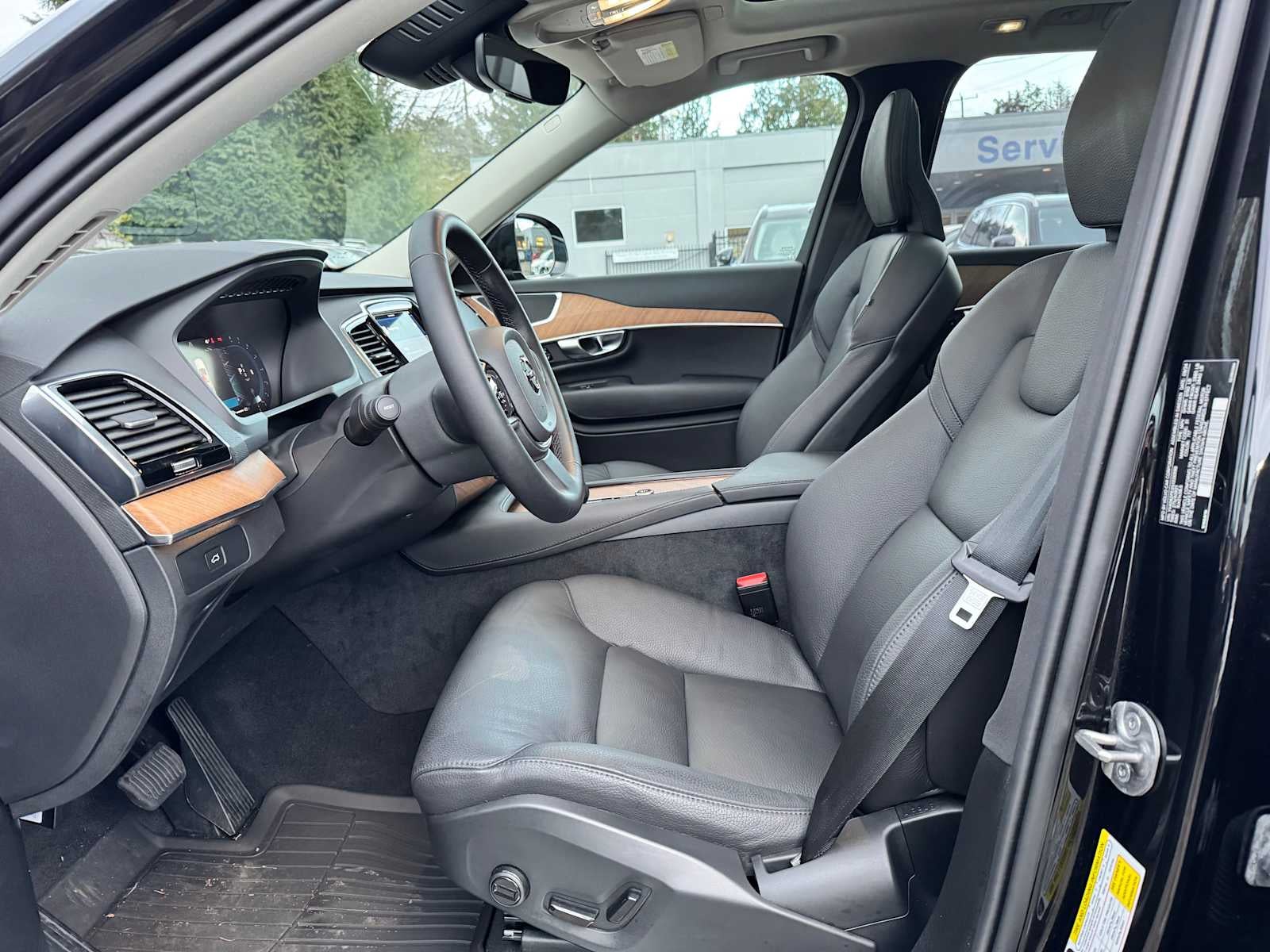 2025 Volvo XC90 Plus